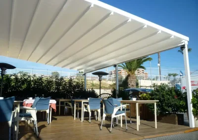 instalación de pérgolas en Madrid - Toldos Vallekas
