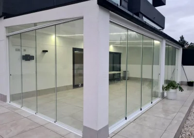 Cortinas de cristal correderas instaladas en Madrid