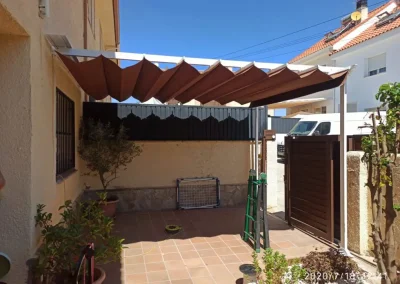 pérgola de palillero en Madrid - Toldos Vallekas