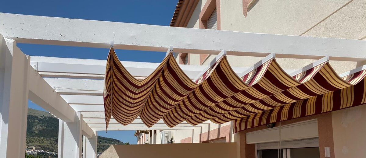 ¿Cuál es la mejor época para poner un toldo en casa?