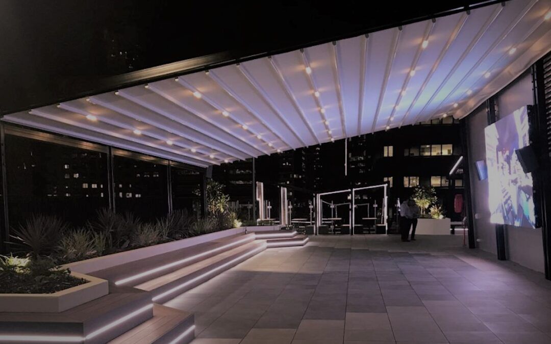 Ilumina tu Espacio Exterior con Toldos de Iluminación LED Integrada